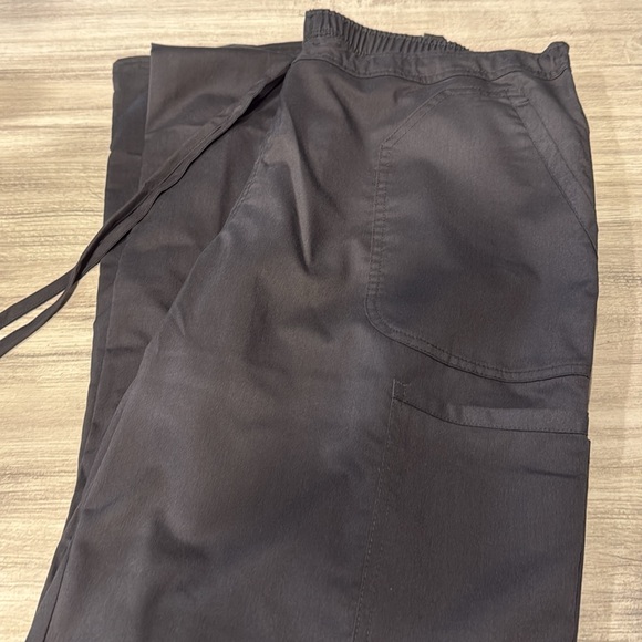 Scrub pants - Picture 2 of 11